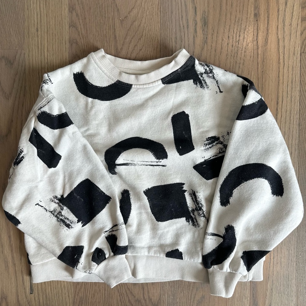 Kids black and white art swipe sweatshirt
